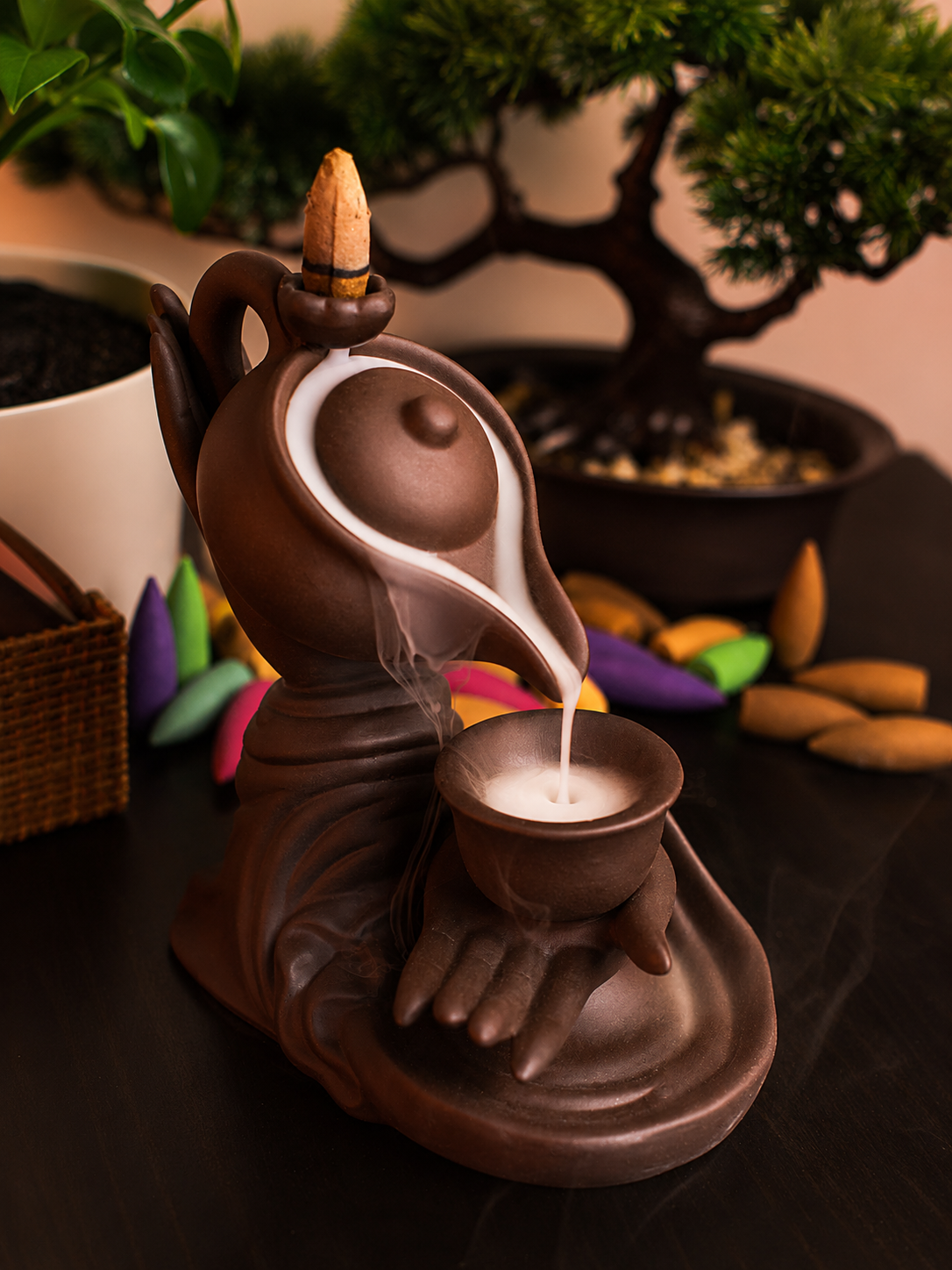 Incensário Cascata Mãos de Buda e Flor de Lótus para meditação, aromaterapia e decoração zen